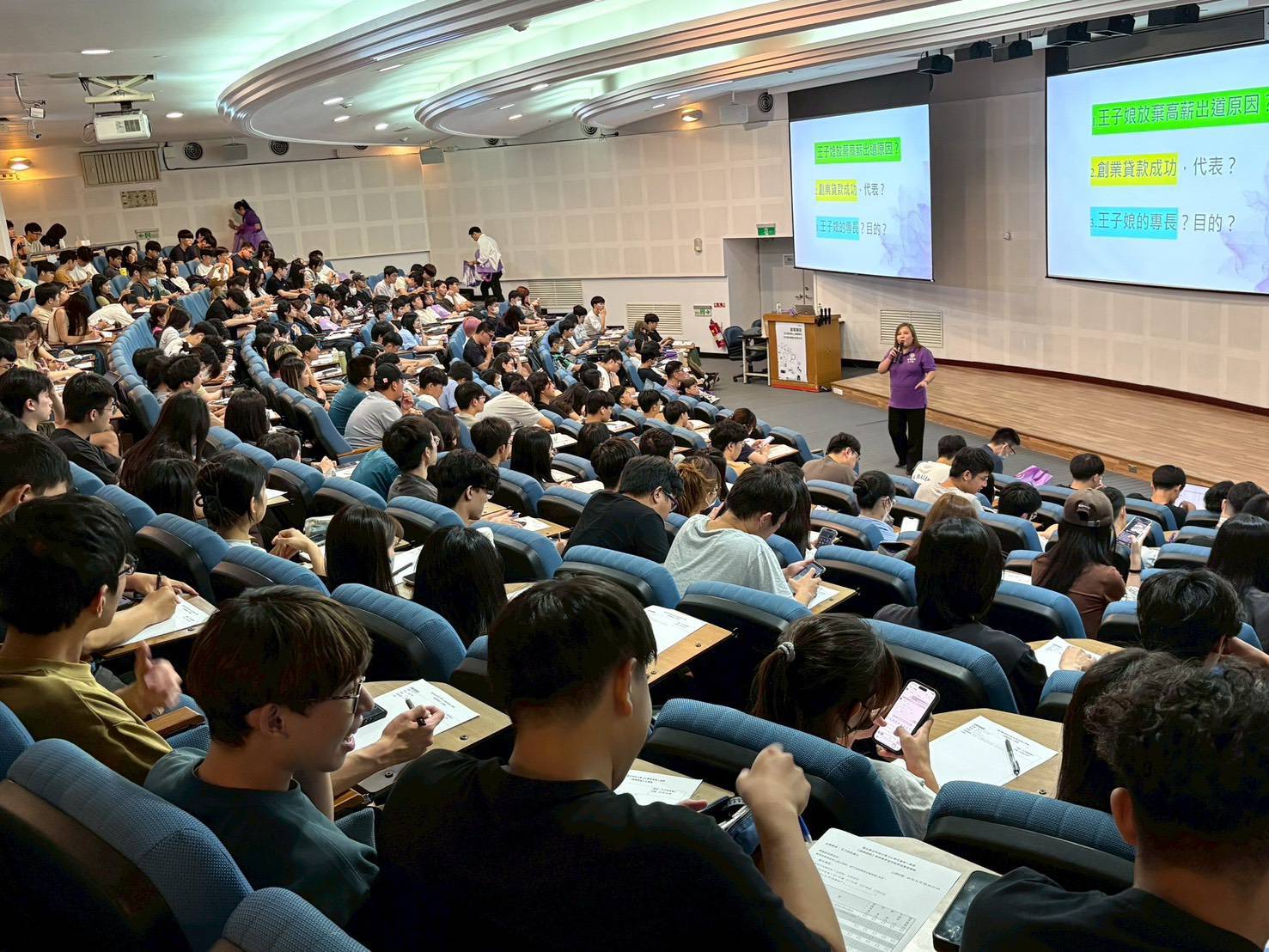 創業教母王子娘推廣「創業教育」，成為國立科大「畢業必修」學分