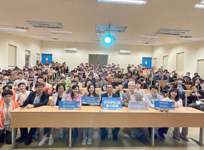 臺北市114學年度資訊學科能力競賽吸睛亮點：135位優秀學子展現卓越程式設計，專題演講啟發數位創新