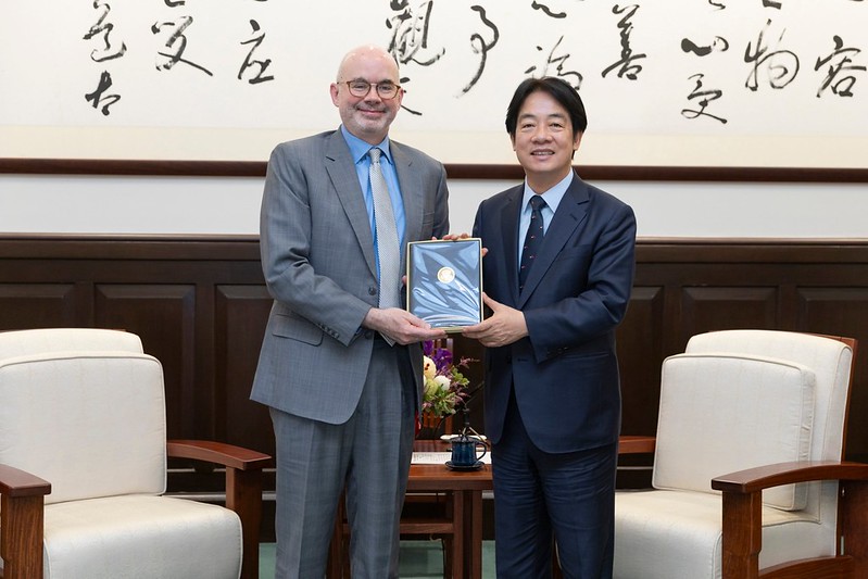 美國堅定力挺台灣！AIT處長谷立言晚間發聲
