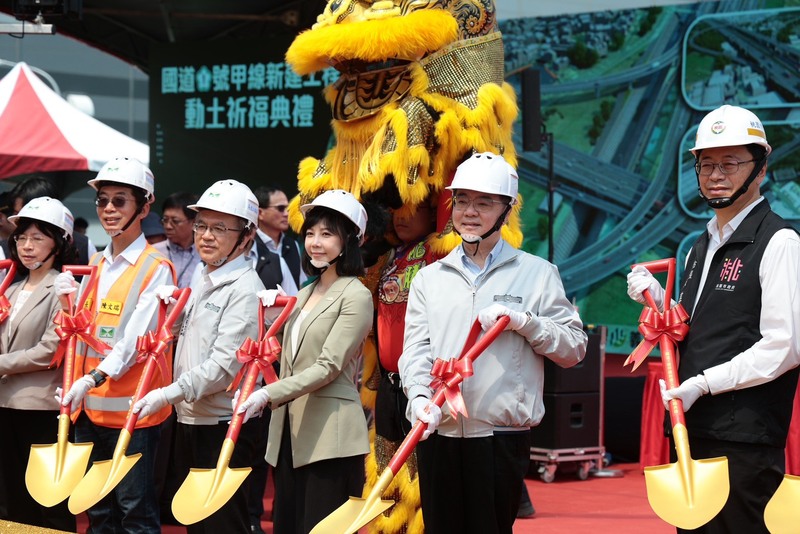 行政院長卓榮泰主持國道1號甲線新建工程動土典禮　強化機場聯外路網