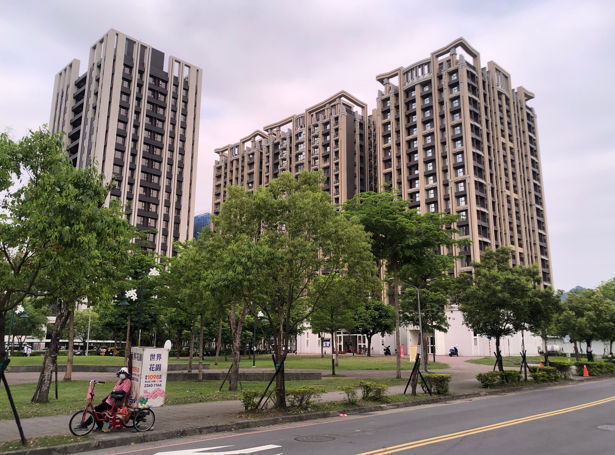 有關不動產業者反映央行信用管制措施，導致地上權貸款難辦，央行回應說明