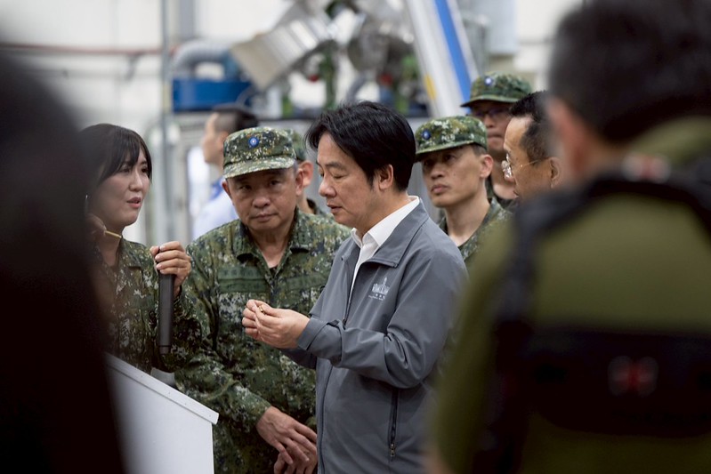 賴清德總統視導高雄地區部隊　重申強化國防自主加速軍備產能提升
