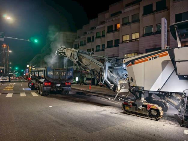 臺南市政府因應瀝青供應波動　啟動優先供應機制穩定道路維護
