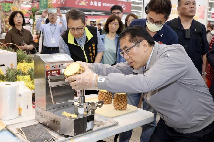 臺南鳳梨年產量將增5%　黃偉哲市長擴大23場國內外拓銷布局