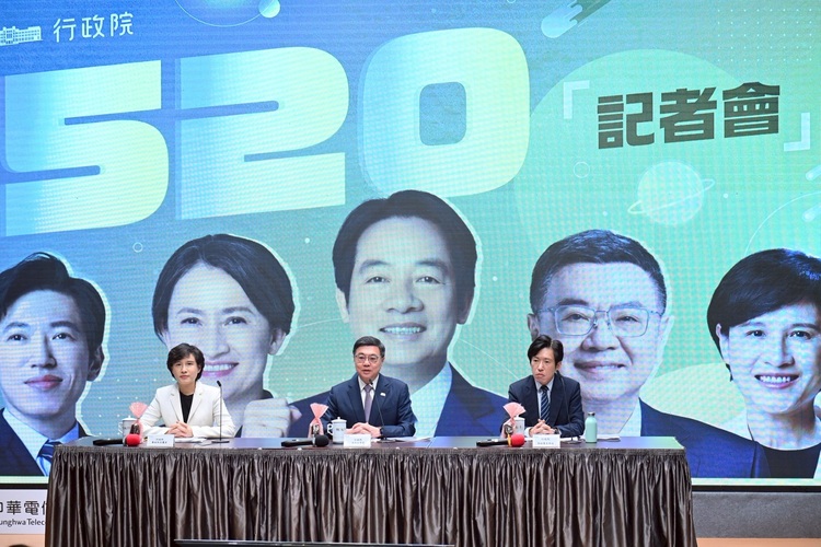 行動創新AI內閣2週年！行政院長卓榮泰以數字密碼揭施政成果　長照3.0與社福加碼受矚目