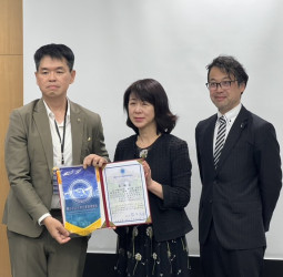 日本溫泉觀光關鍵揭秘　中正大學企管系MBA訪問團在黃正魁系主任規劃、鄭祥麟教授帶隊深入由布院玉之湯　董事長兼總經理桑野和泉親自接待