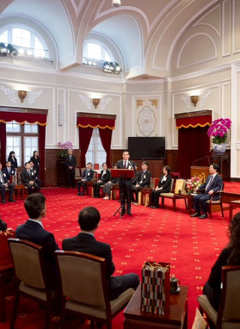 賴清德總統勉勵114年模範公務人員　以專業守護國家　厚植臺灣民主安全與繁榮根基