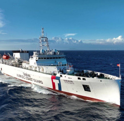 海巡署首艘高緯度遠洋巡護船「西拉雅號」完成公試　5,200噸、續航15,000浬強化海域執法