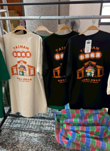臺南菜奇鴨授權商品熱賣掀IP商機 夜奇鴨玩偶接棒登場打造萌鴨經濟